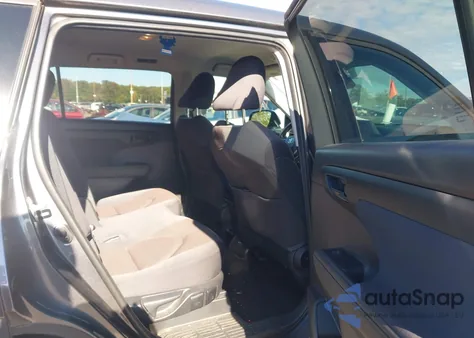 2021 Toyota Highlander L from USA, damaged, VIN 5TDCZRBHXMS068819